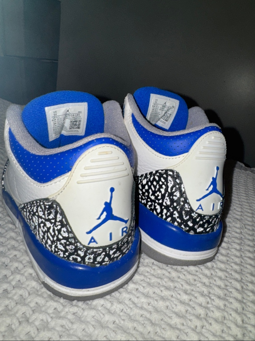 Jordan 3 Retro Racer Blue 5Y - Picture 3 of 4